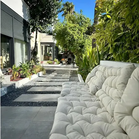 Apartamento Leos Apart2 Side