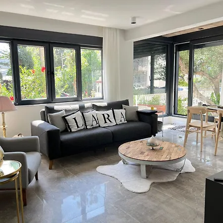 Apartament Leos Apart2 *