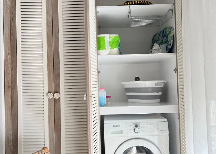 Leos Apart2 * 시데