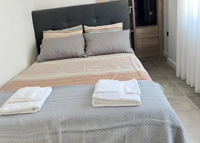 Appartement Leos Apart2 *