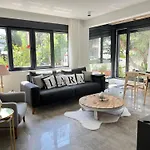 Διαμέρισμα Leos Apart2 *